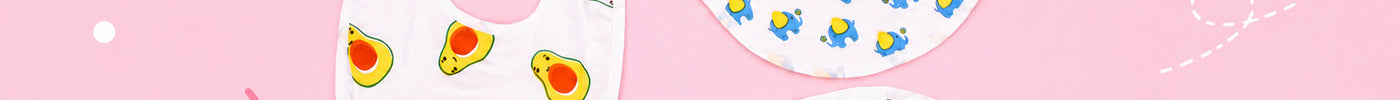infant feeding bib with print