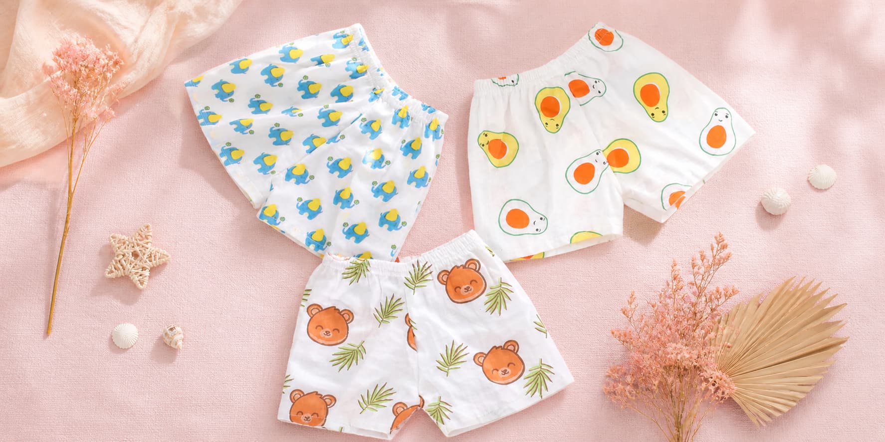 baby cotton shorts with motifs