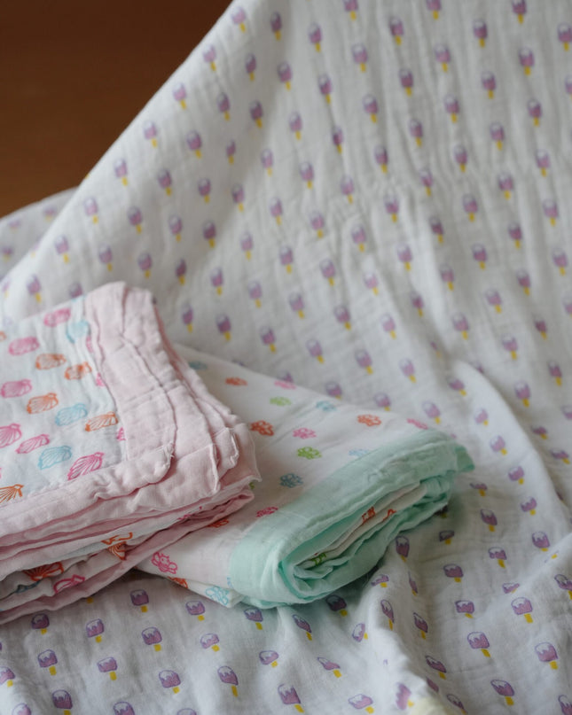 Soft Cotton Muslin Kids Blanket with Cute Popsicle Print – Lightweight & Breathable Baby Blanket