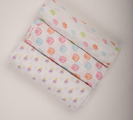 Set of 3 Soft Cotton Muslin Baby Swaddles | Lightweight, Breathable & Gentle Wraps