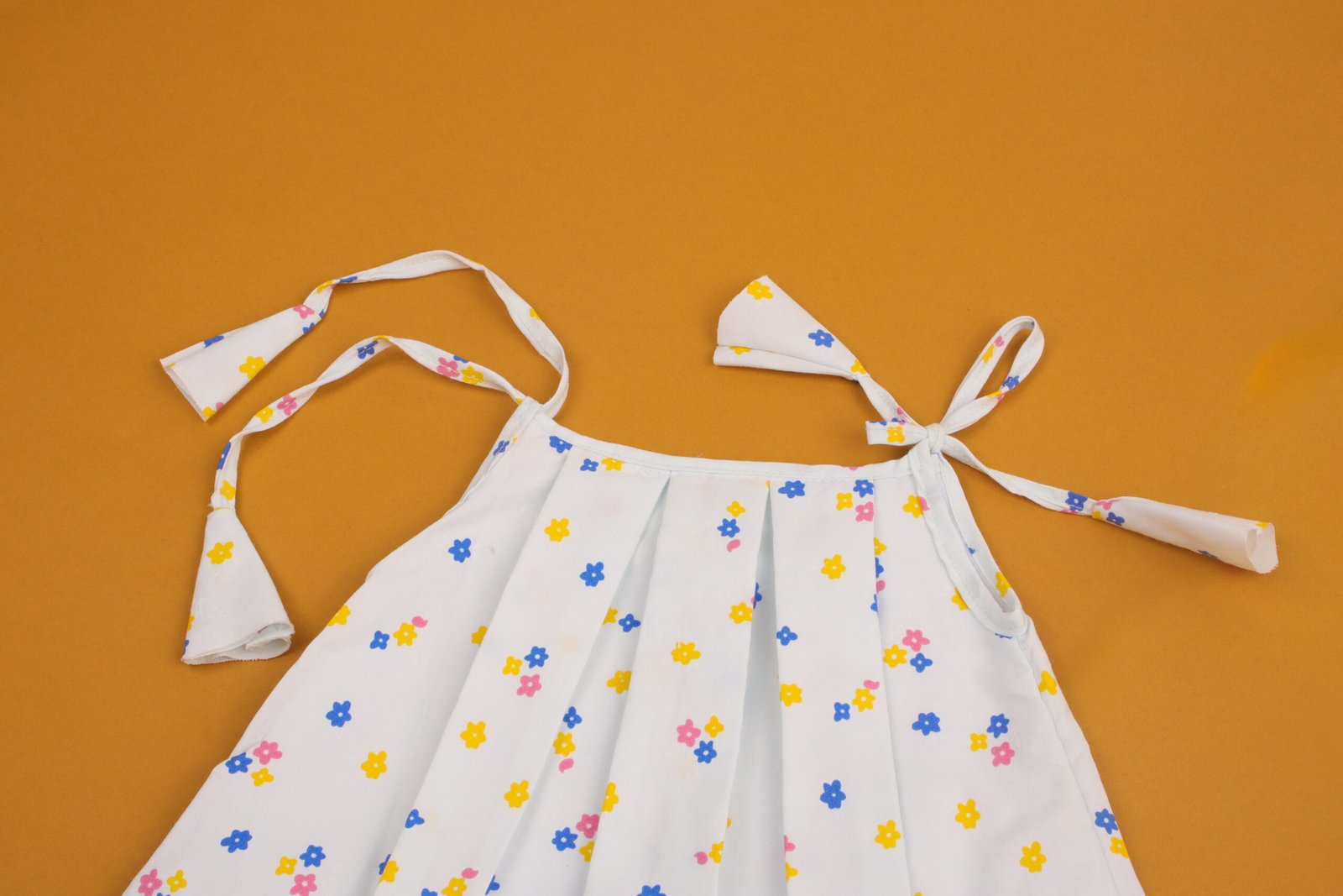 Elegant Floral Frock with Adjustable Shoulder Knot & Bloomers - Image 2