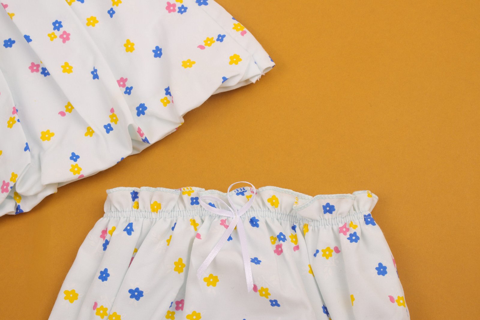 Elegant Floral Frock with Adjustable Shoulder Knot & Bloomers - Image 3